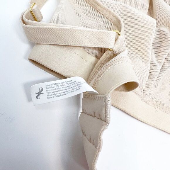 Lively Womens Beige Adjustable Strap Hook & Eye Wireless T Shirt Size 2 - Picture 5 of 6